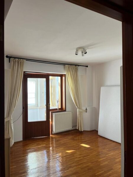 Apartament 2 camere Unirii- Octavian Goga. 